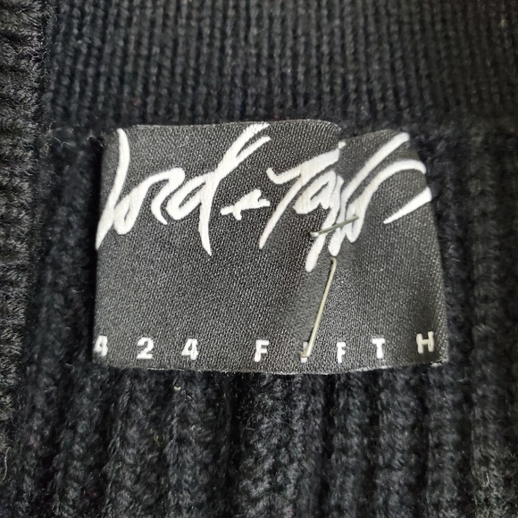 Lord & Taylor Knit Mini Skirt F24-13 - Picture 3 of 3